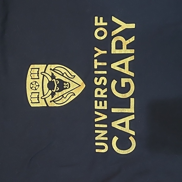 University of Calgary women's L black t shirt - Picture 2 of 5